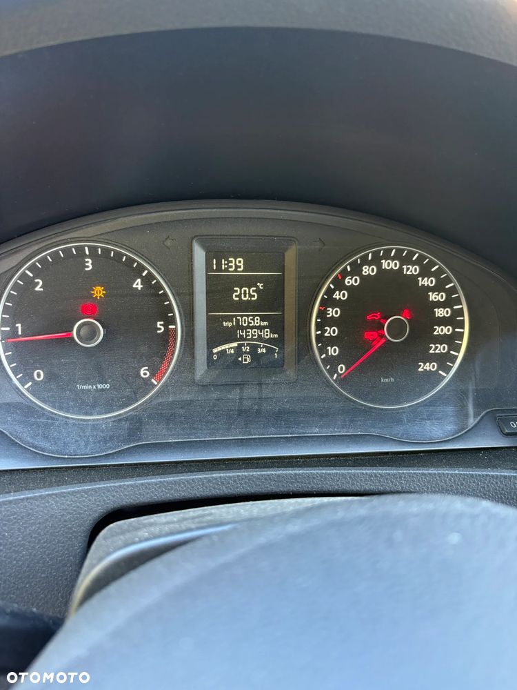 Volkswagen Transporter T5 - 23