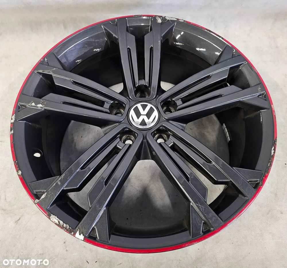Felga 5G0601025CM VW GOLF 7,5x18 ET49 - 1