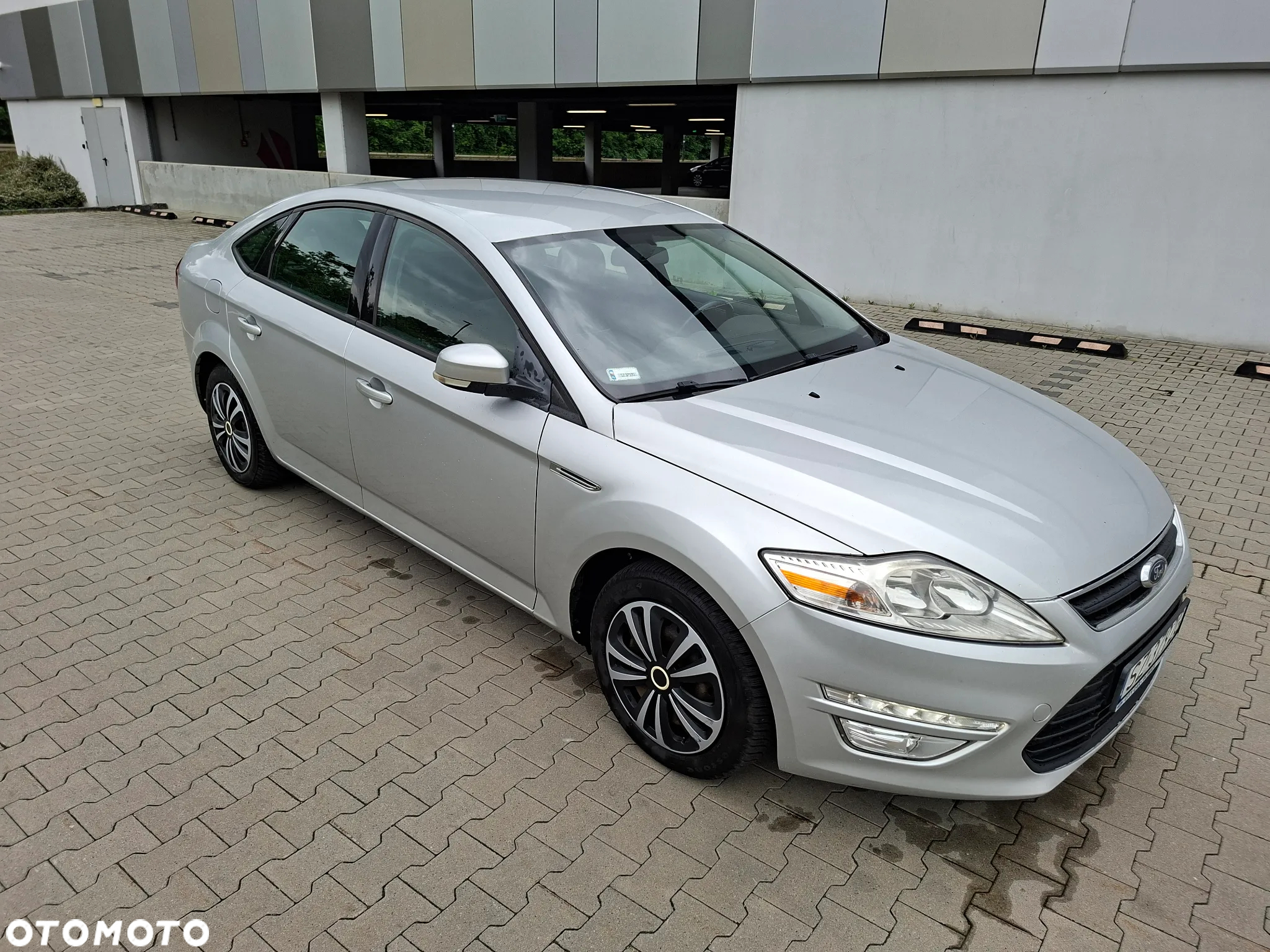Ford Mondeo 1.6 T Ambiente - 5