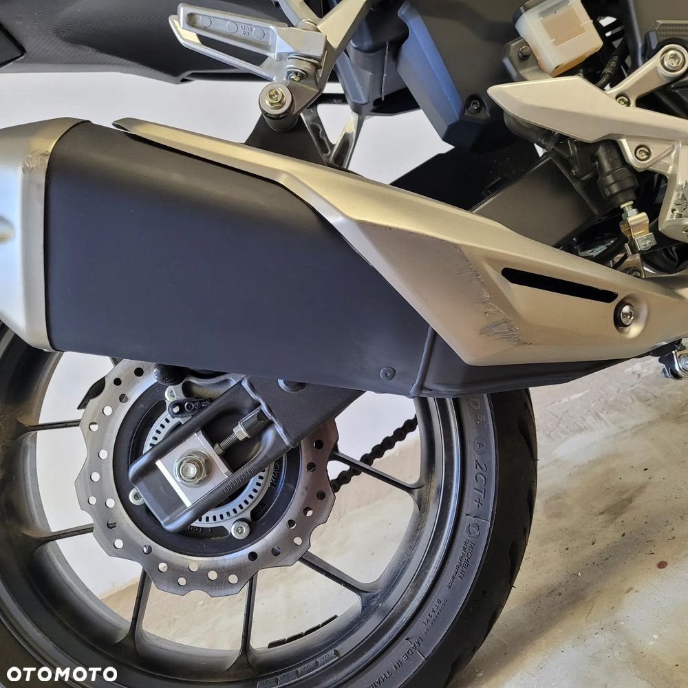 Honda CB - 10
