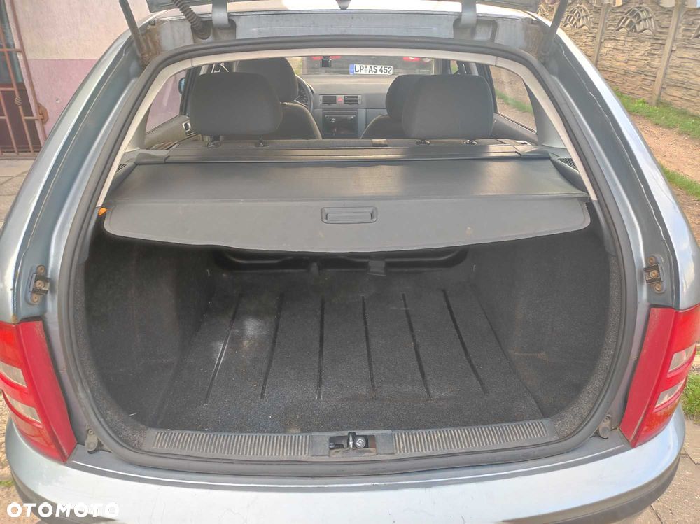 Skoda Fabia - 4