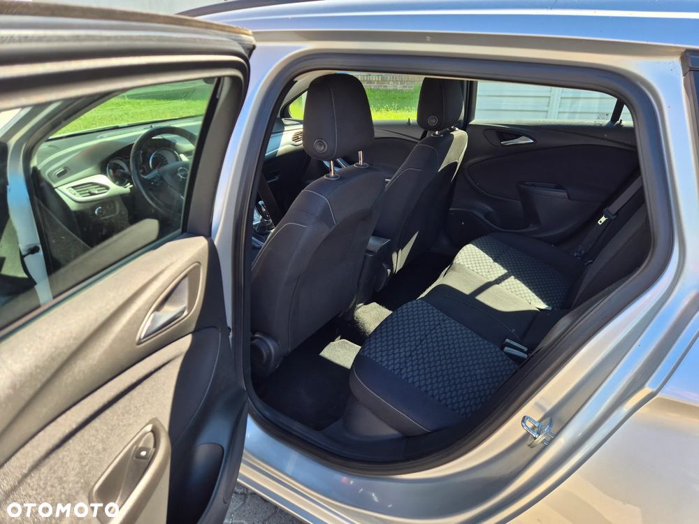 Opel Astra - 15