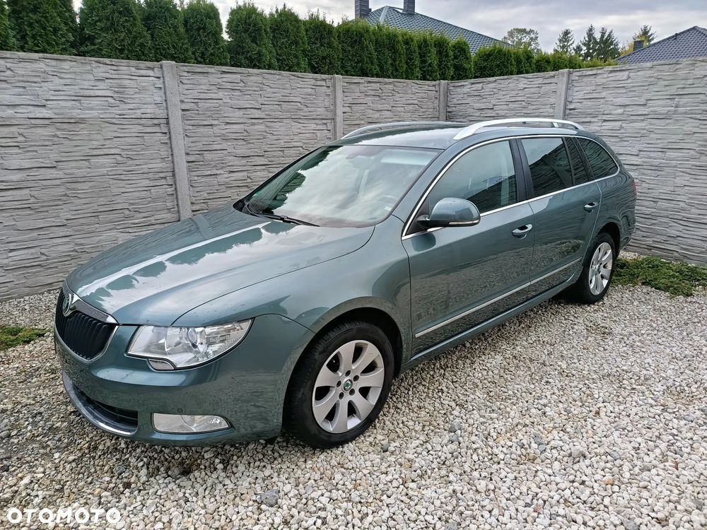 Skoda Superb 2.0 TDI Exclusive - 1