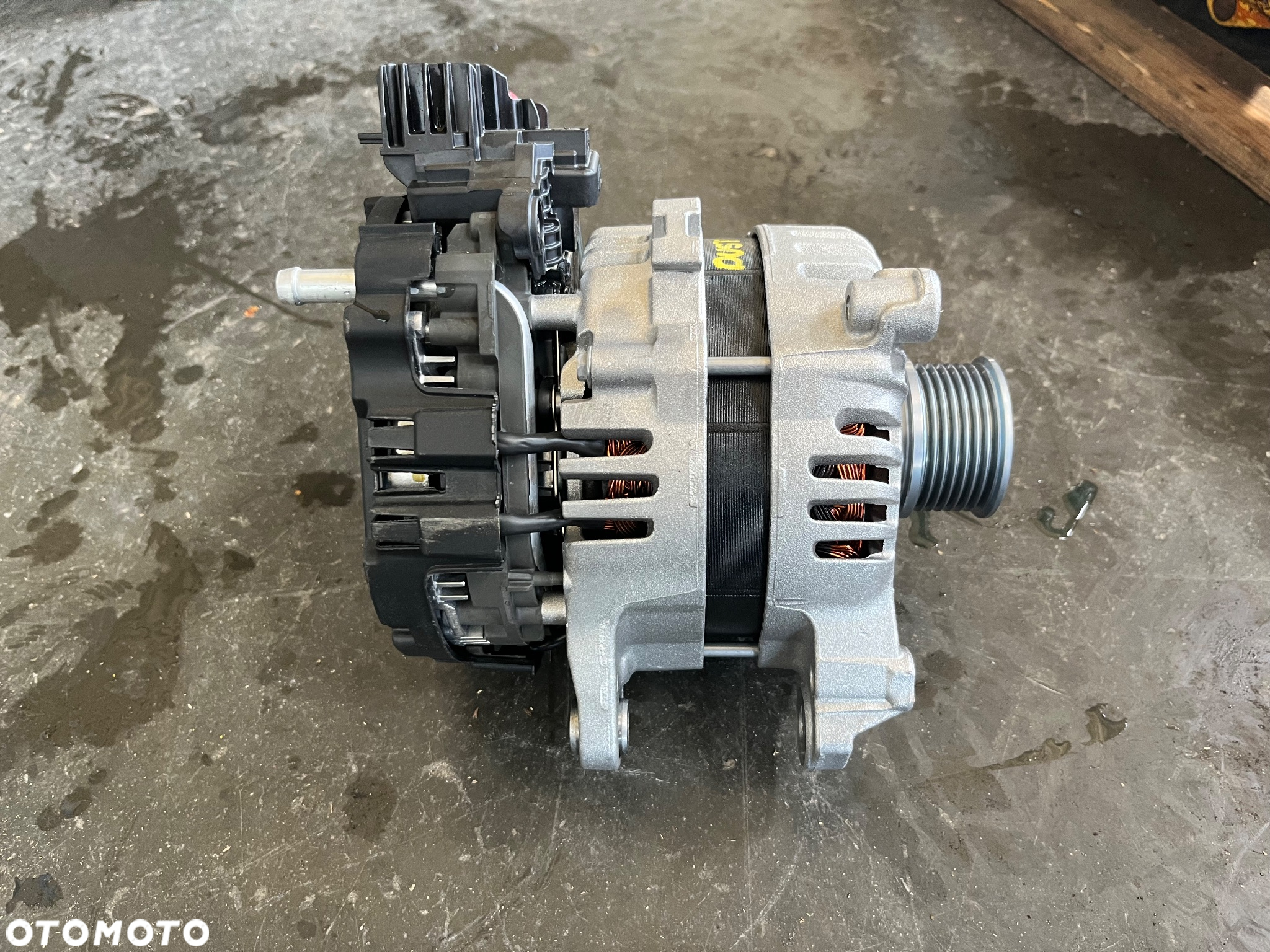 Alternator Dacia Duster III 1.2 TCE 2025R - 4