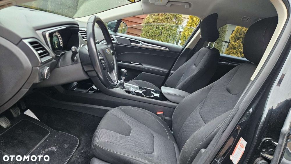 Ford Mondeo - 13