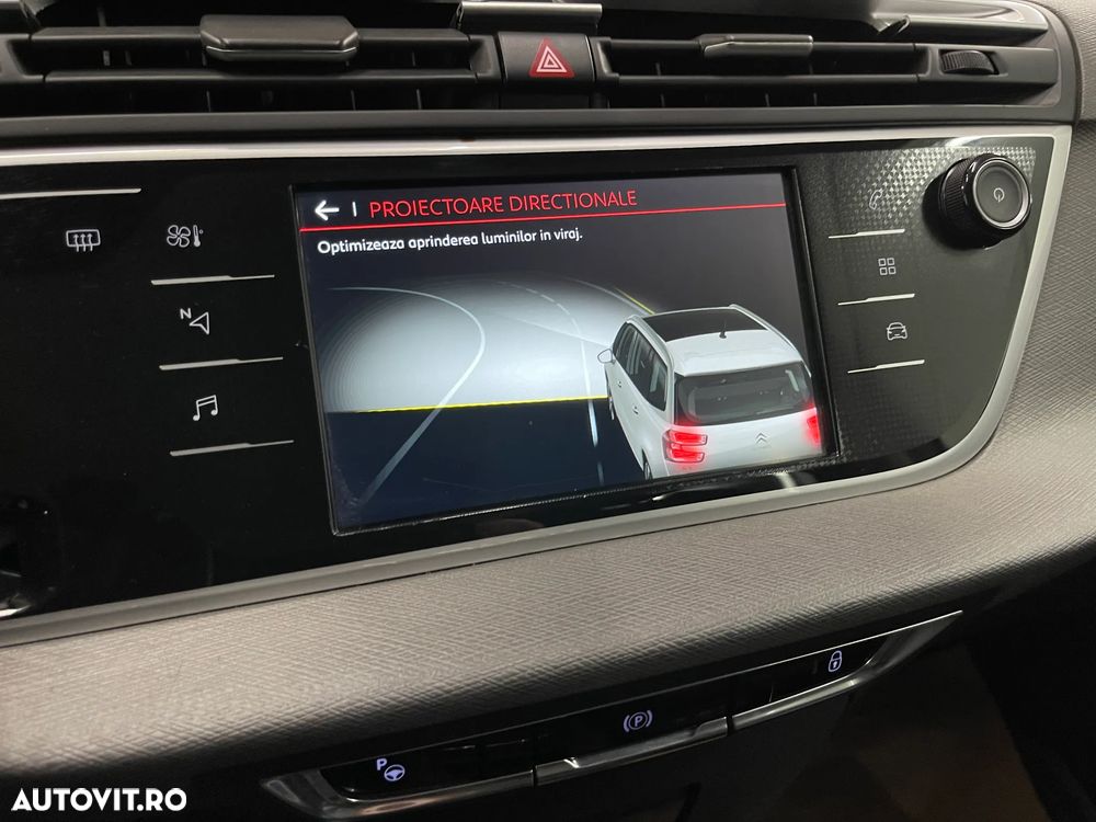 Citroën C4 Grand Space Tourer Spacetourer PureTech 180 Stop&Start EAT8 SHINE - 26