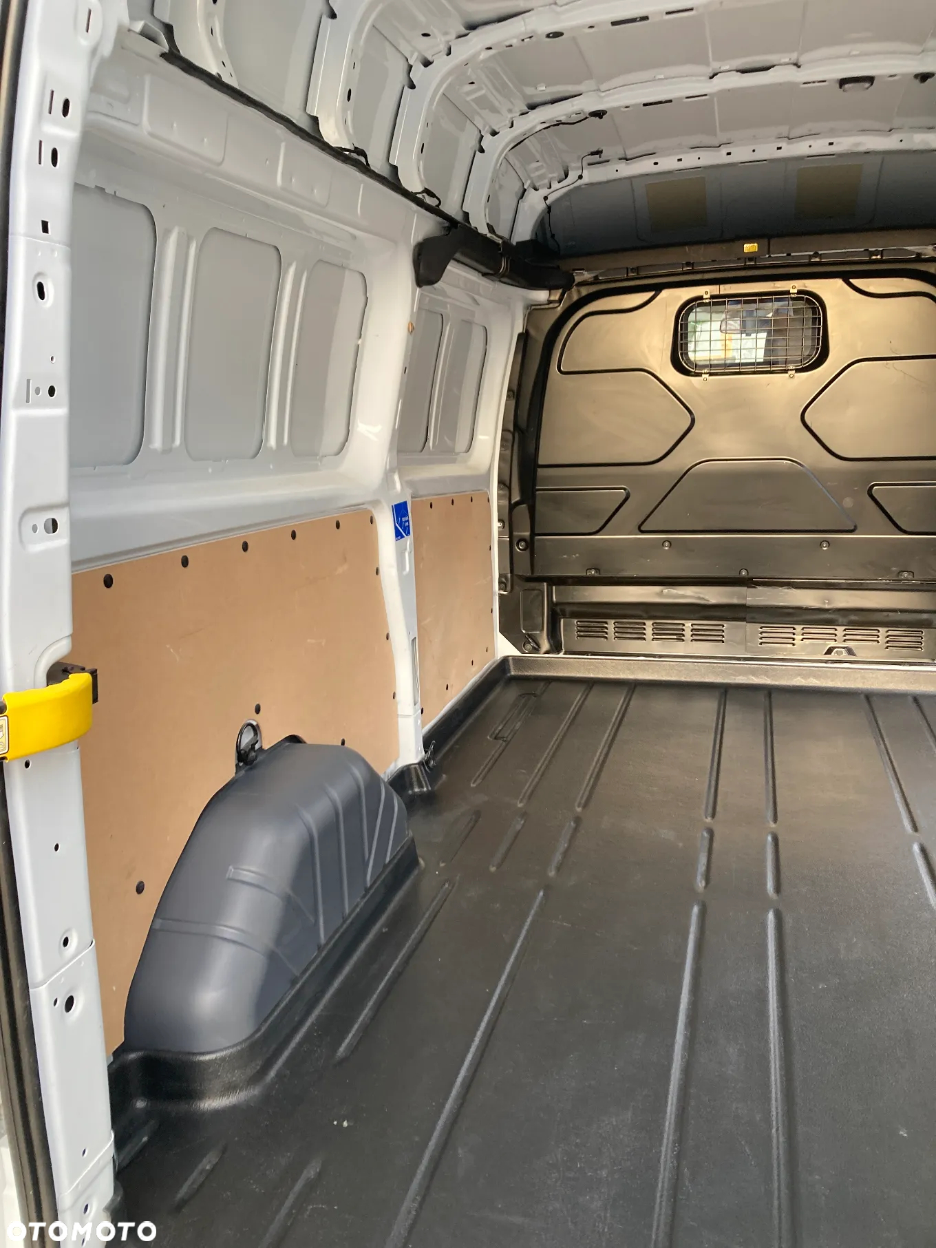 Ford Transit Custom L2H2 - 16