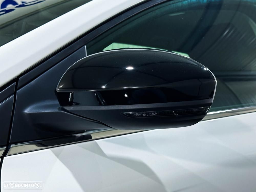 Renault Mégane 1.6 Plug-In Intens - 16