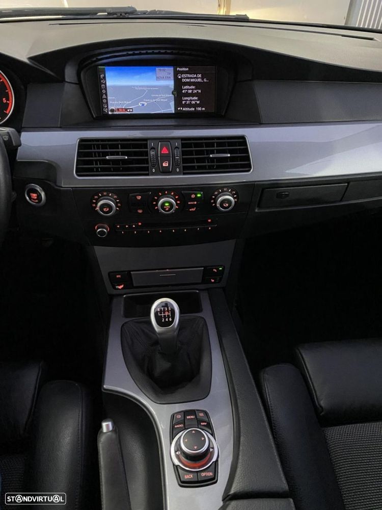 BMW 520 d Touring - 24