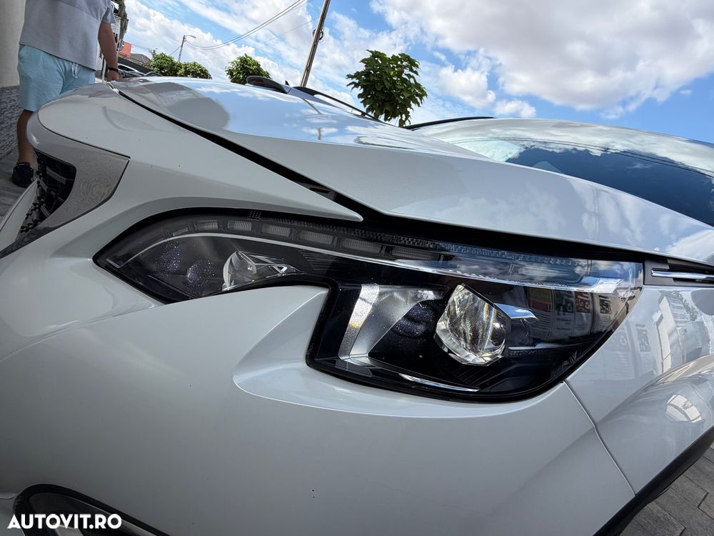 Peugeot 3008 PHEV EAT8 4X4 GT Pack - 13