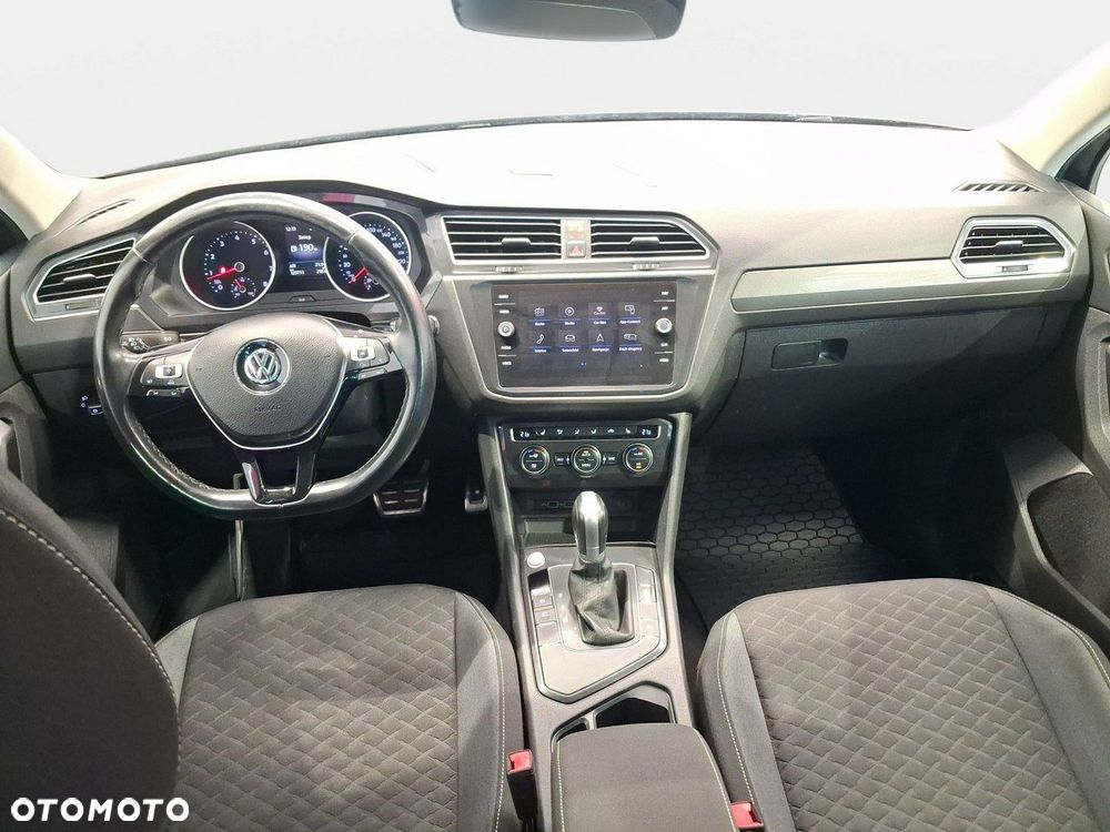 Volkswagen Tiguan - 15