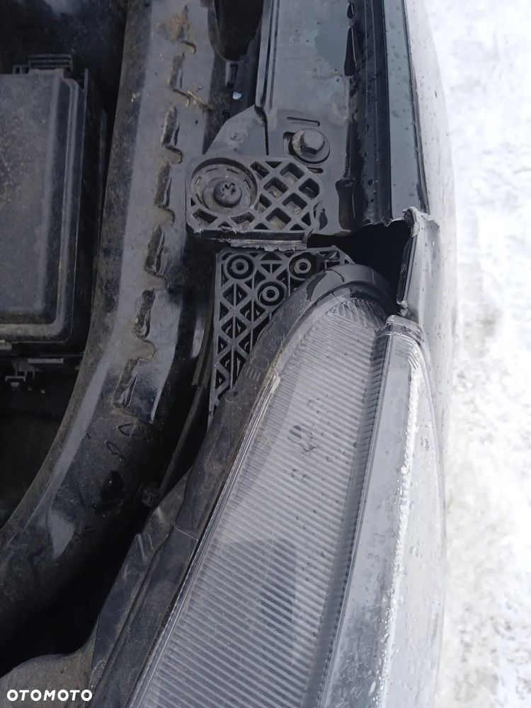 Ford Focus ver-1-0-ecoboost-mhev-titanium-style - 22