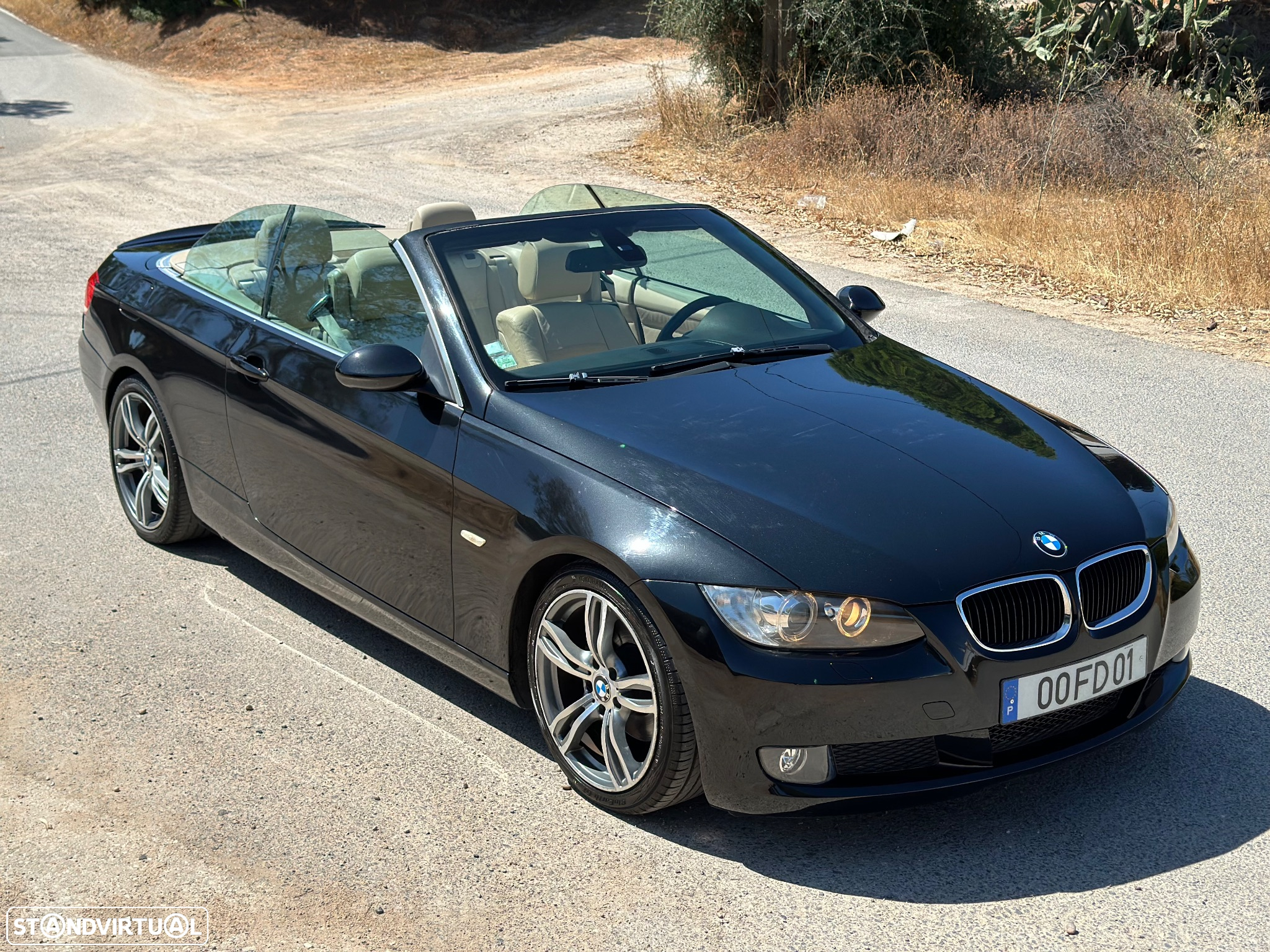 BMW 320 i Intense - 3