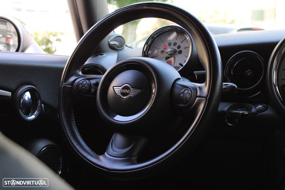 MINI 3 Portas Cooper SD - 10