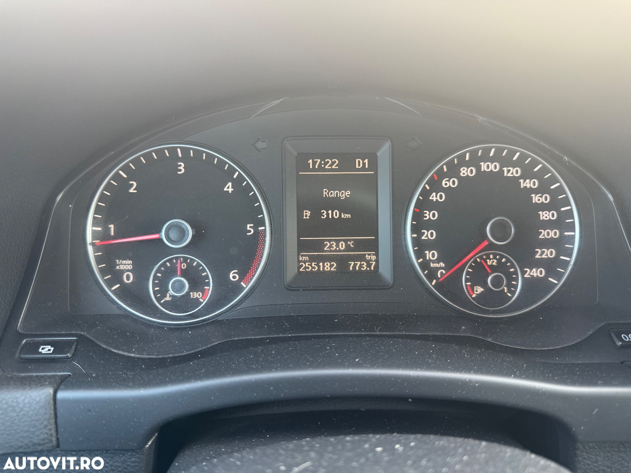 Volkswagen Golf Plus 1.6 TDI DPF BMT Highline DSG - 30