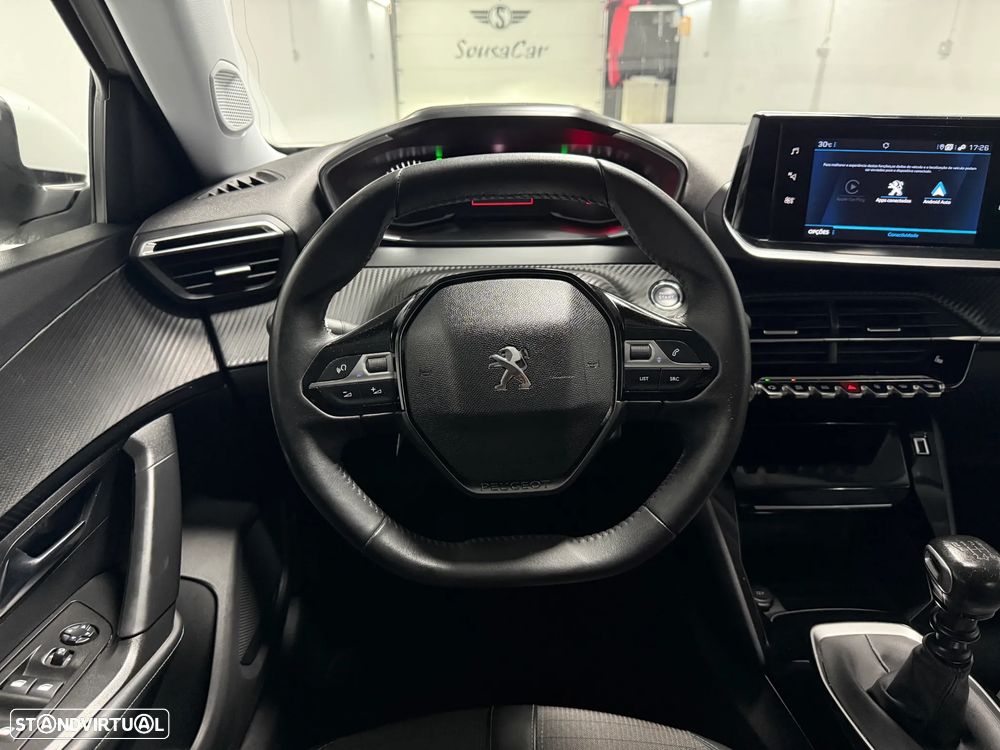 Peugeot 2008 1.2 PureTech Allure - 7