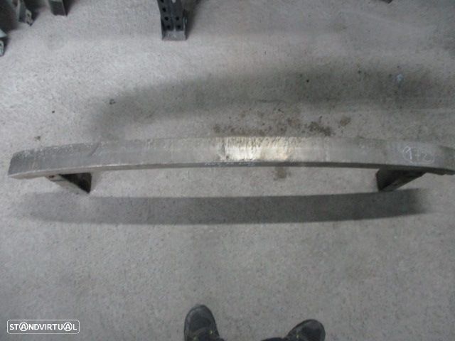 Reforço 4F5807331 AUDI A6 2006 3.0TDI Tras - 1