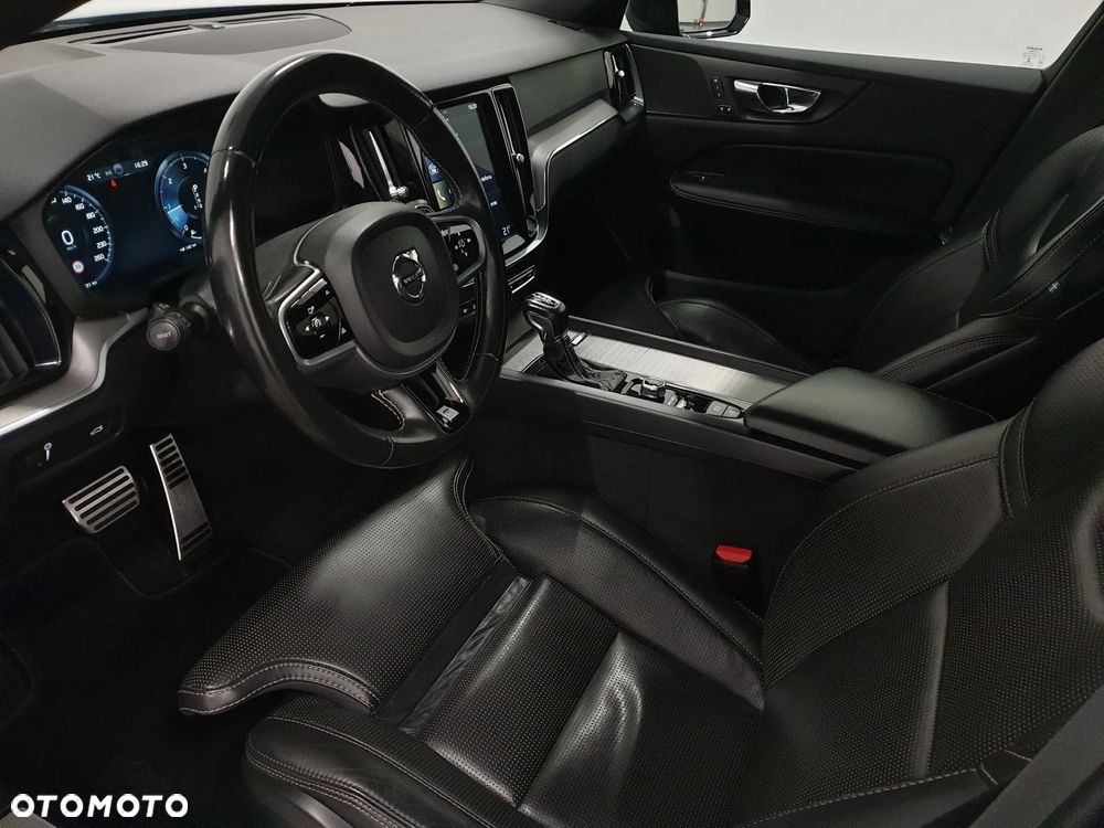 Volvo V60 D3 Geartronic R-Design - 9