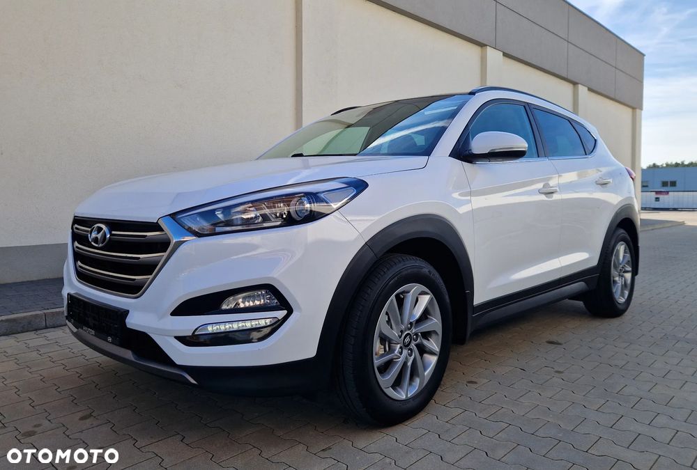 Hyundai Tucson 1.7 CRDI BlueDrive Style 2WD - 13