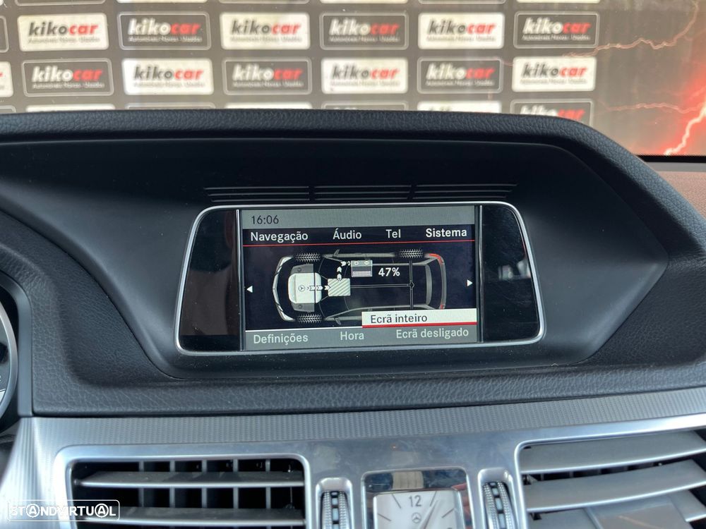 Mercedes-Benz E 300 Bluetec Hybrid Avantgarde - 38