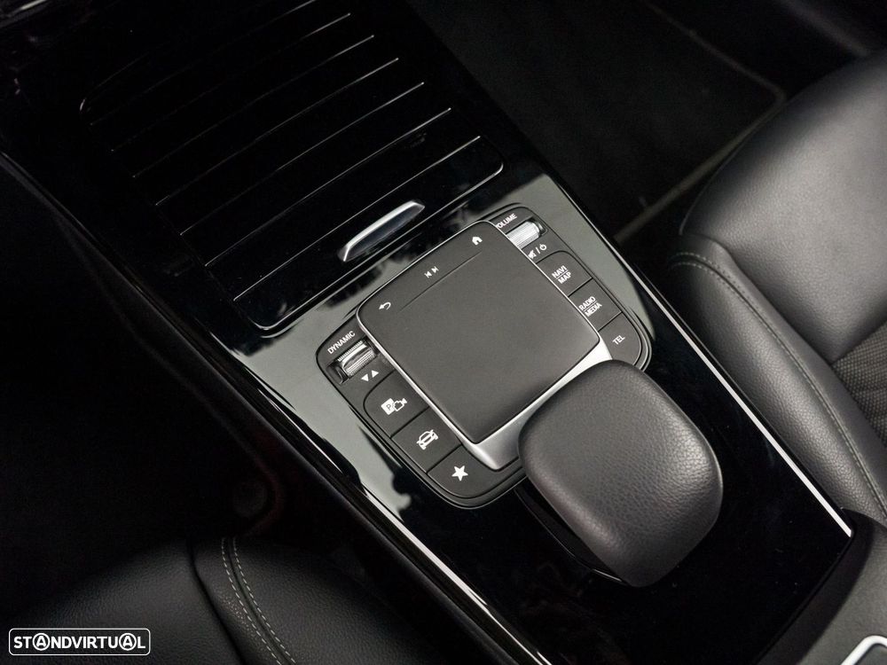 Mercedes-Benz CLA 250 e Shooting Brake Style Plus - 25