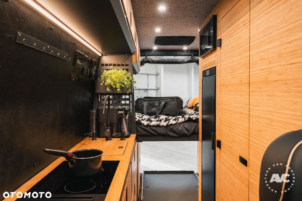 Mercedes-Benz Sprinter 4x4 AVC STRADALE - 32