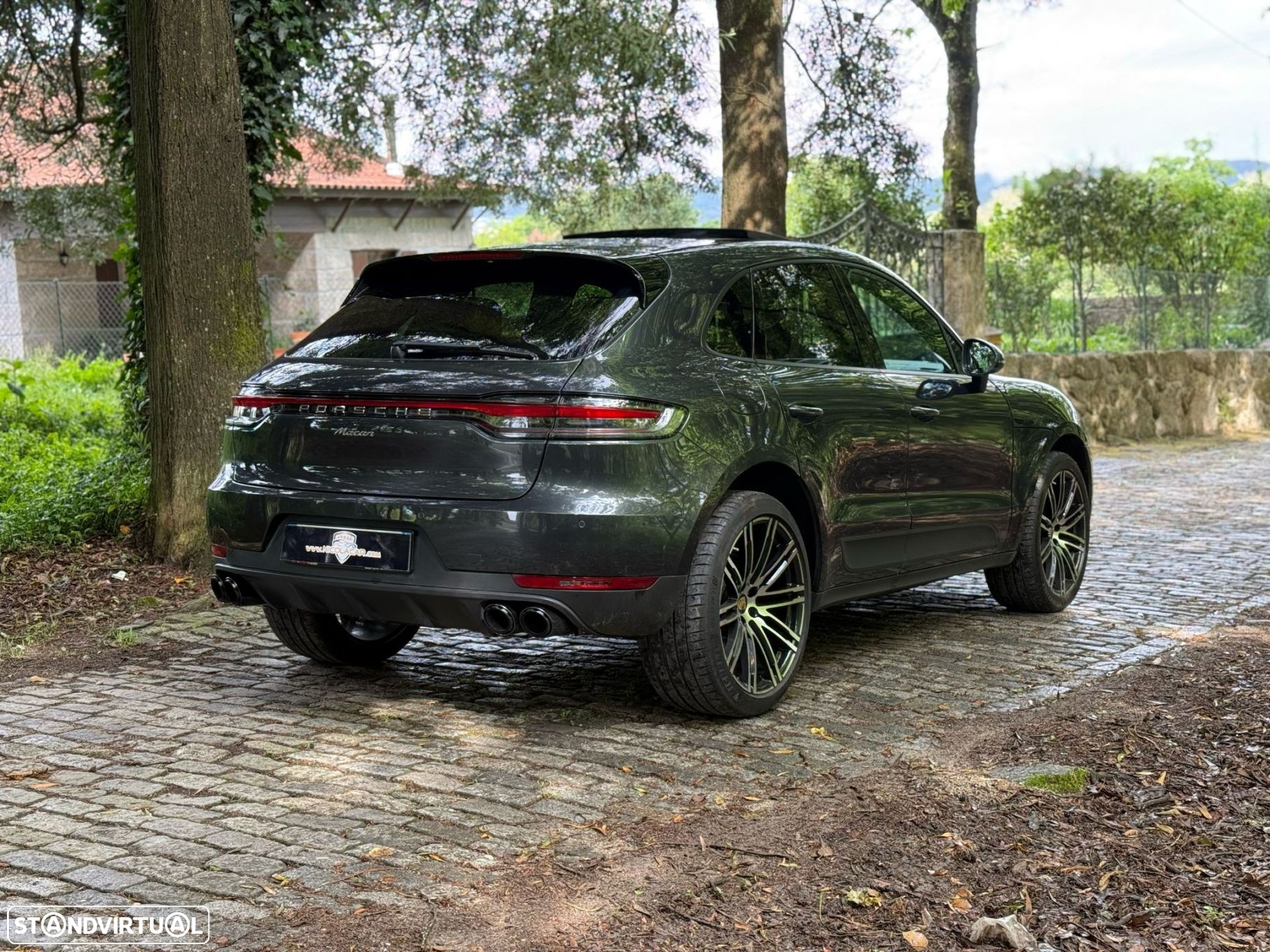Porsche Macan Standard - 36