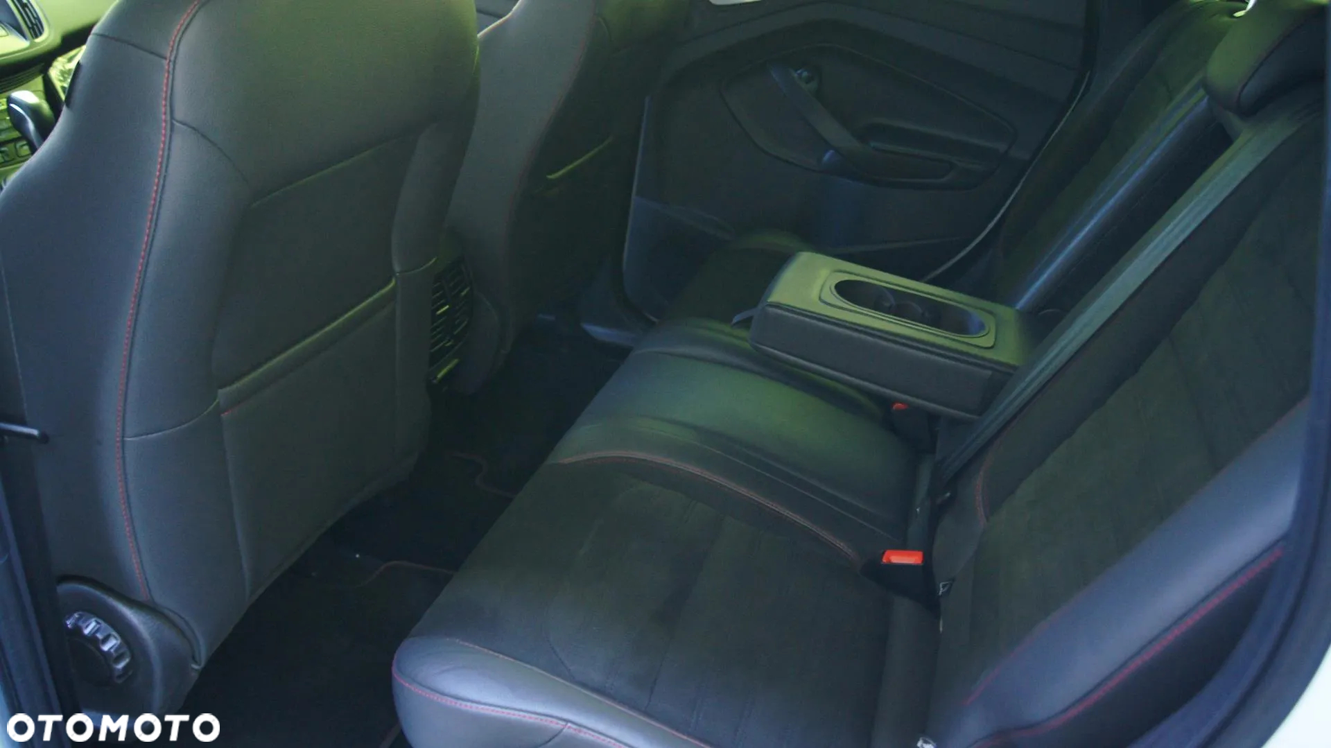 Ford Kuga 1.5 EcoBoost AWD ST-Line ASS - 12