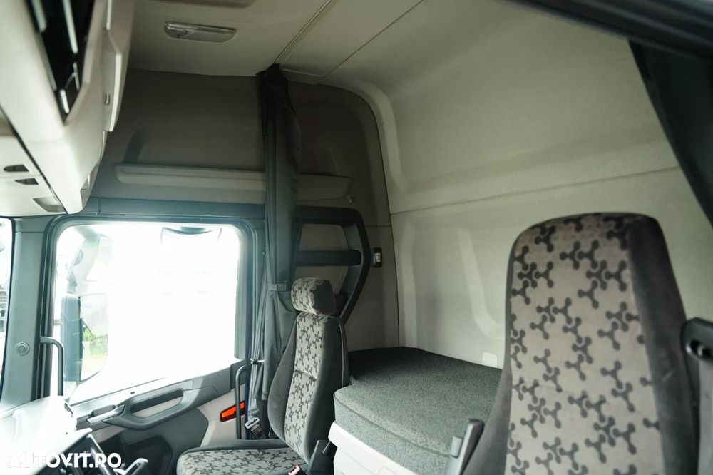 Scania R 450 / SISTEM HIDRAULIC / RETARDER / AER CONDIȚIONAT PARCARE / ADR AT / JANTE DIN ALIAJ / EURO 6 - 24
