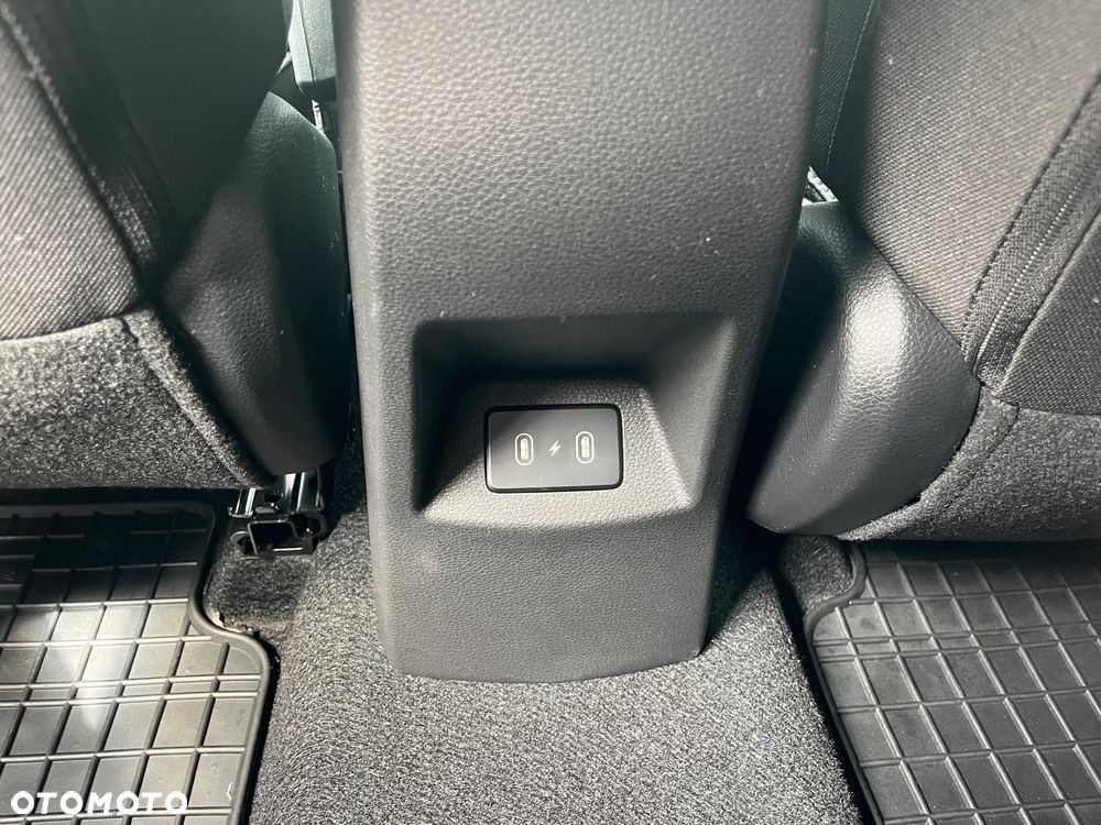 Kia Stonic 1.0 T-GDI L Business Line DCT - 38
