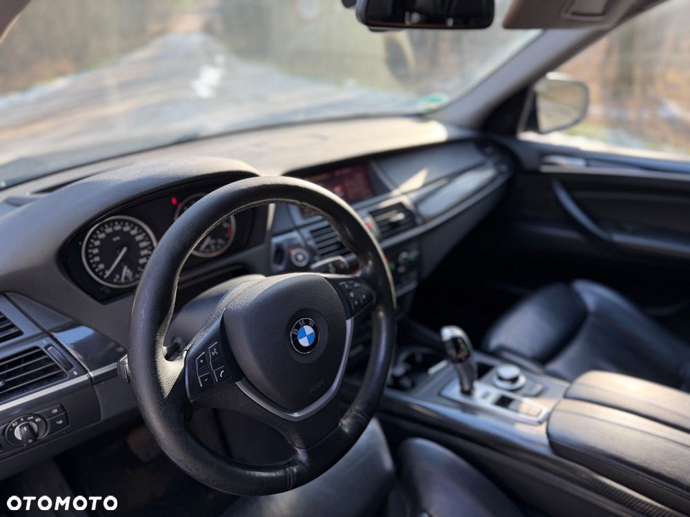 BMW X5 xDrive35d - 9