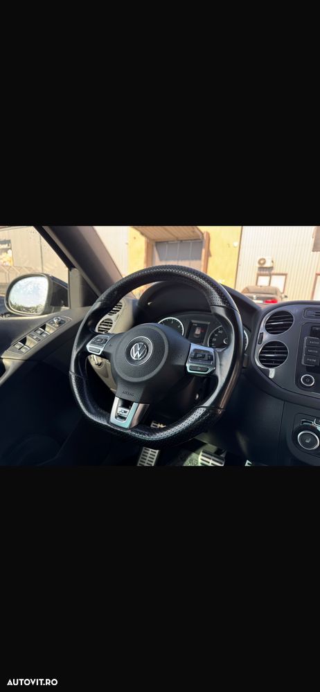 Volkswagen Tiguan 2.0 TDI 4Motion DSG Sport & Style - 9