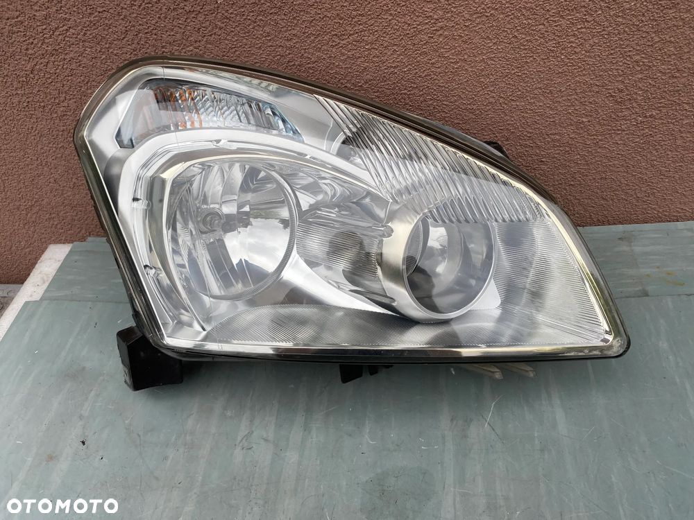 lampa qashqai I prawa eu cała - 1