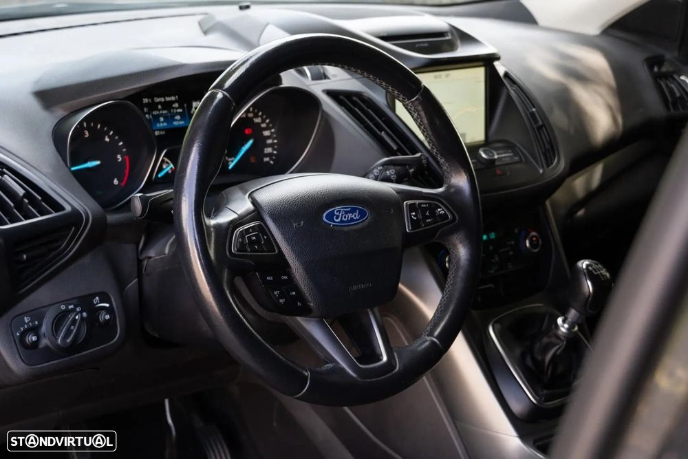 Ford Kuga 1.5 TDCi EcoBlue Titanium - 8