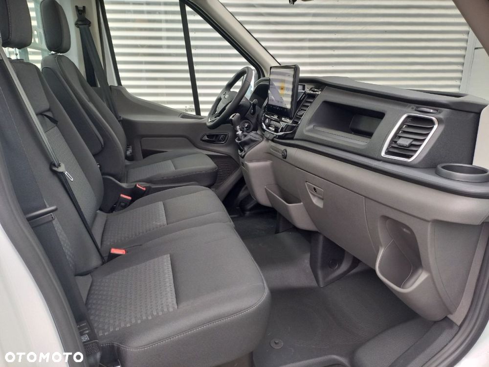Ford transit - 11