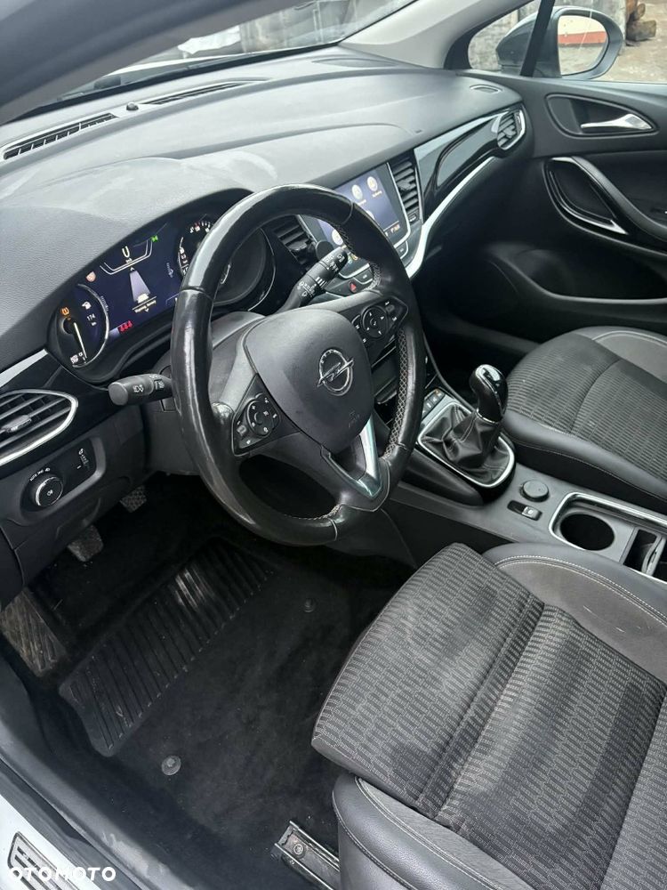Opel Astra - 5