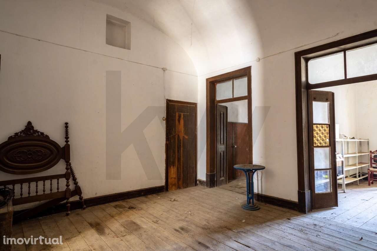 Casa Senhorial no centro de Ferreira do Alentejo - Charme e Potencial - Grande imagem: 4/16
