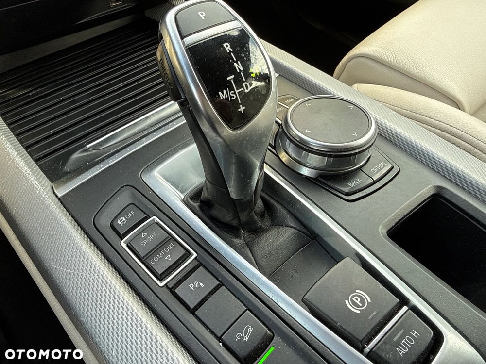 BMW X5 xDrive25d sport - 16