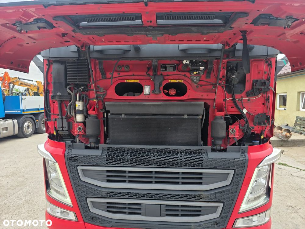 Volvo FH13 540 6X4 60000 KG Z Niemiec 2 szt - 9