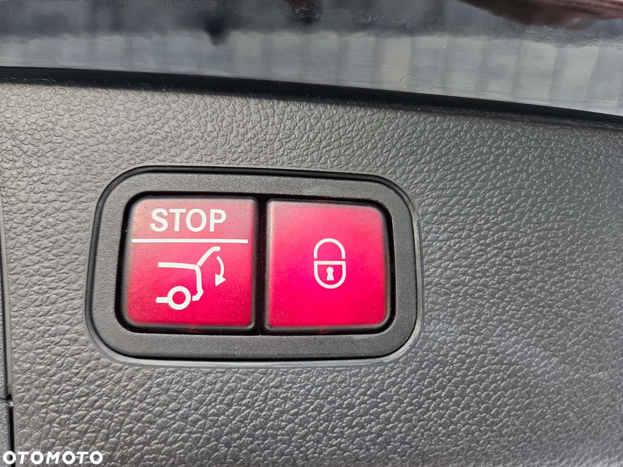 Mercedes-Benz GLC 220 d 4-Matic - 36