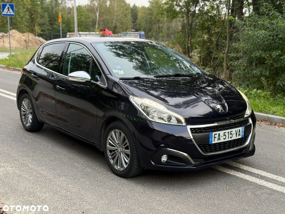Peugeot 208 - 3