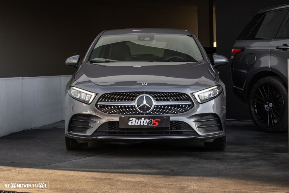 Mercedes-Benz A 250 e AMG Line - 4