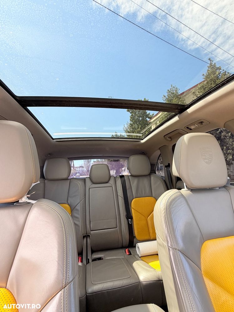 Porsche Cayenne S Tiptronic S - 10
