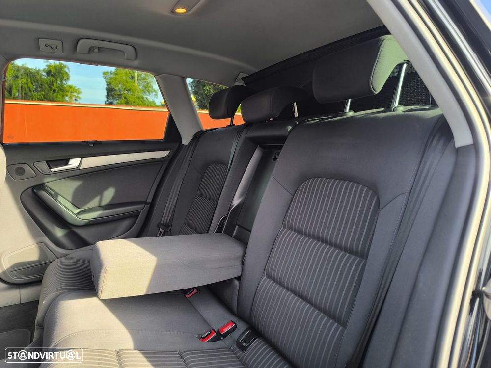 Audi A4 Avant 2.0 TDI - 31