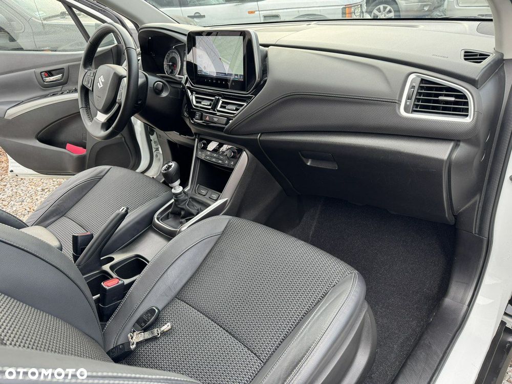 Suzuki SX4 S-Cross - 8