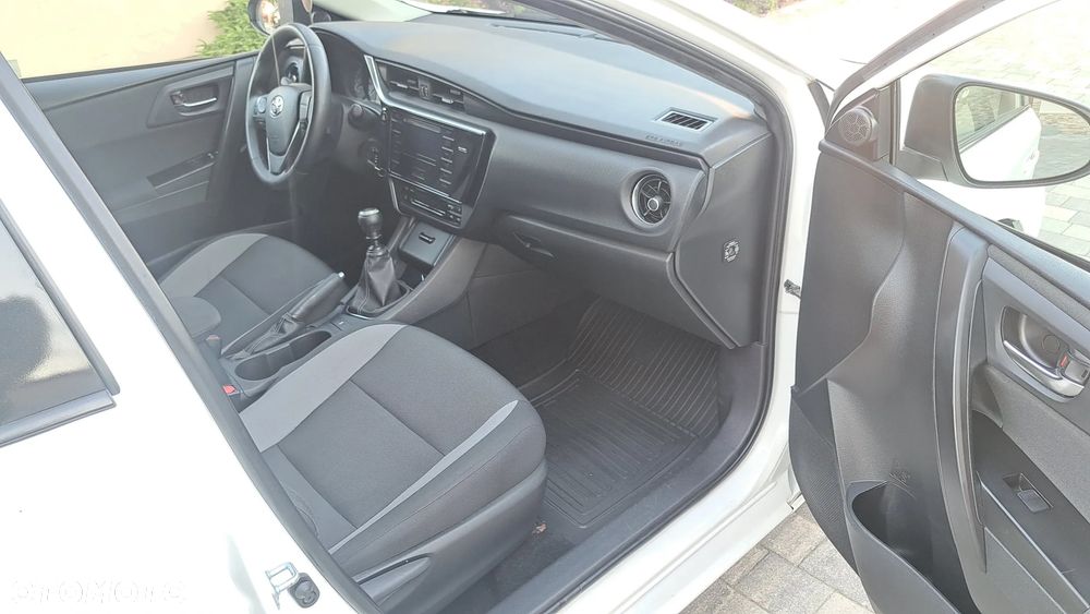 Toyota Auris 1.33 VVT-i Active - 15