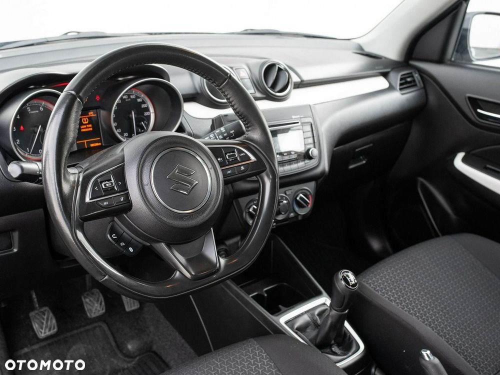 Suzuki Swift - 7