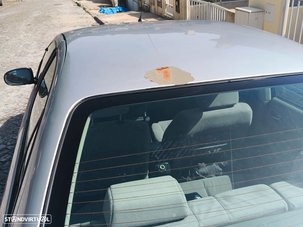 Nissan Almera 1.5 Comfort ABS+AC - 12