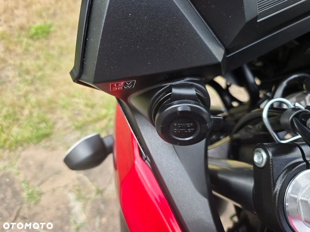 Suzuki V-STROM - 16
