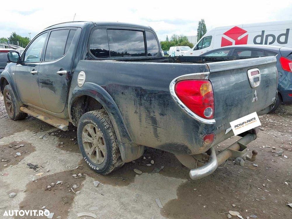 Dezmembrez Mitsubishi L200 2.5 Diesel 2014 - 7